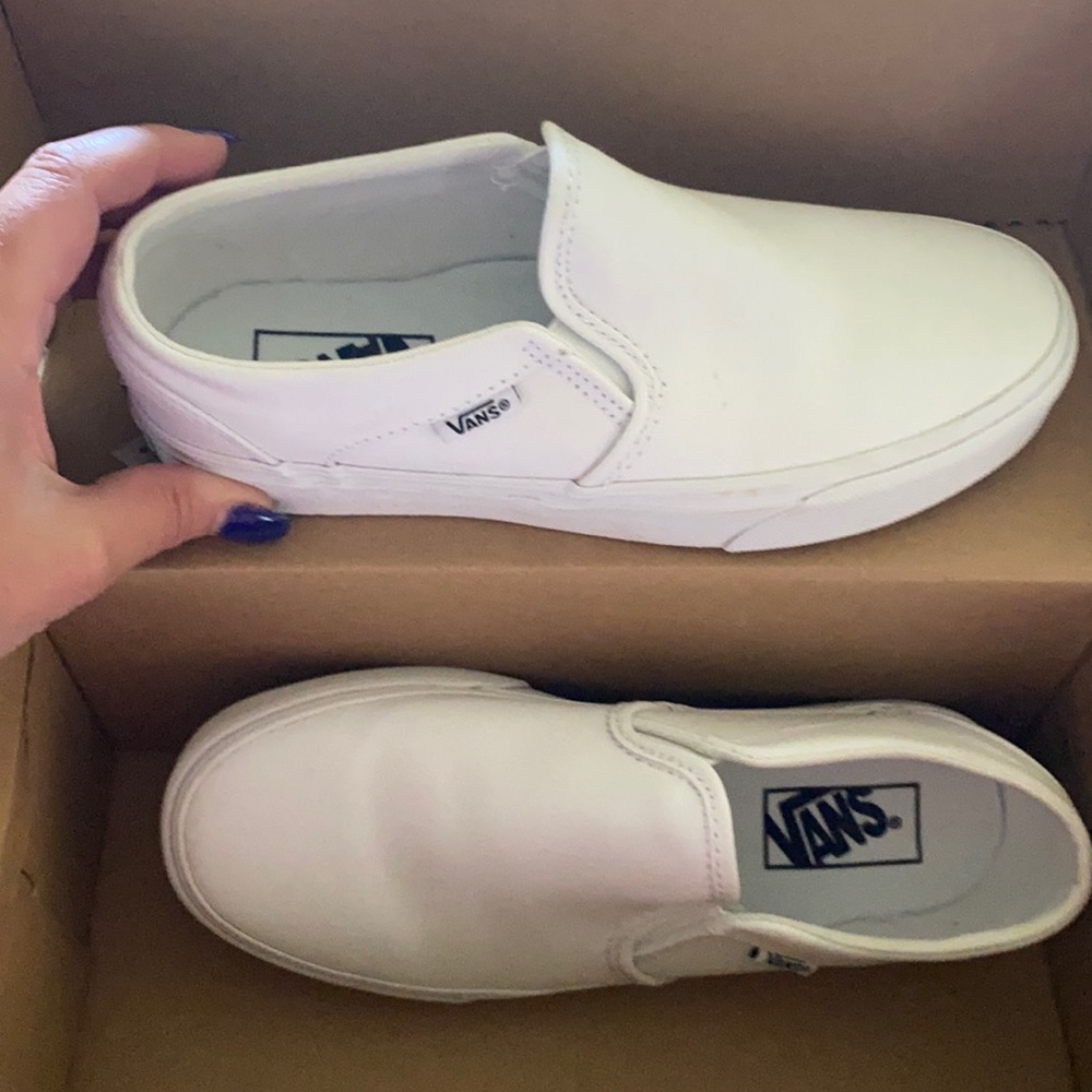 Vans shoes NIB white